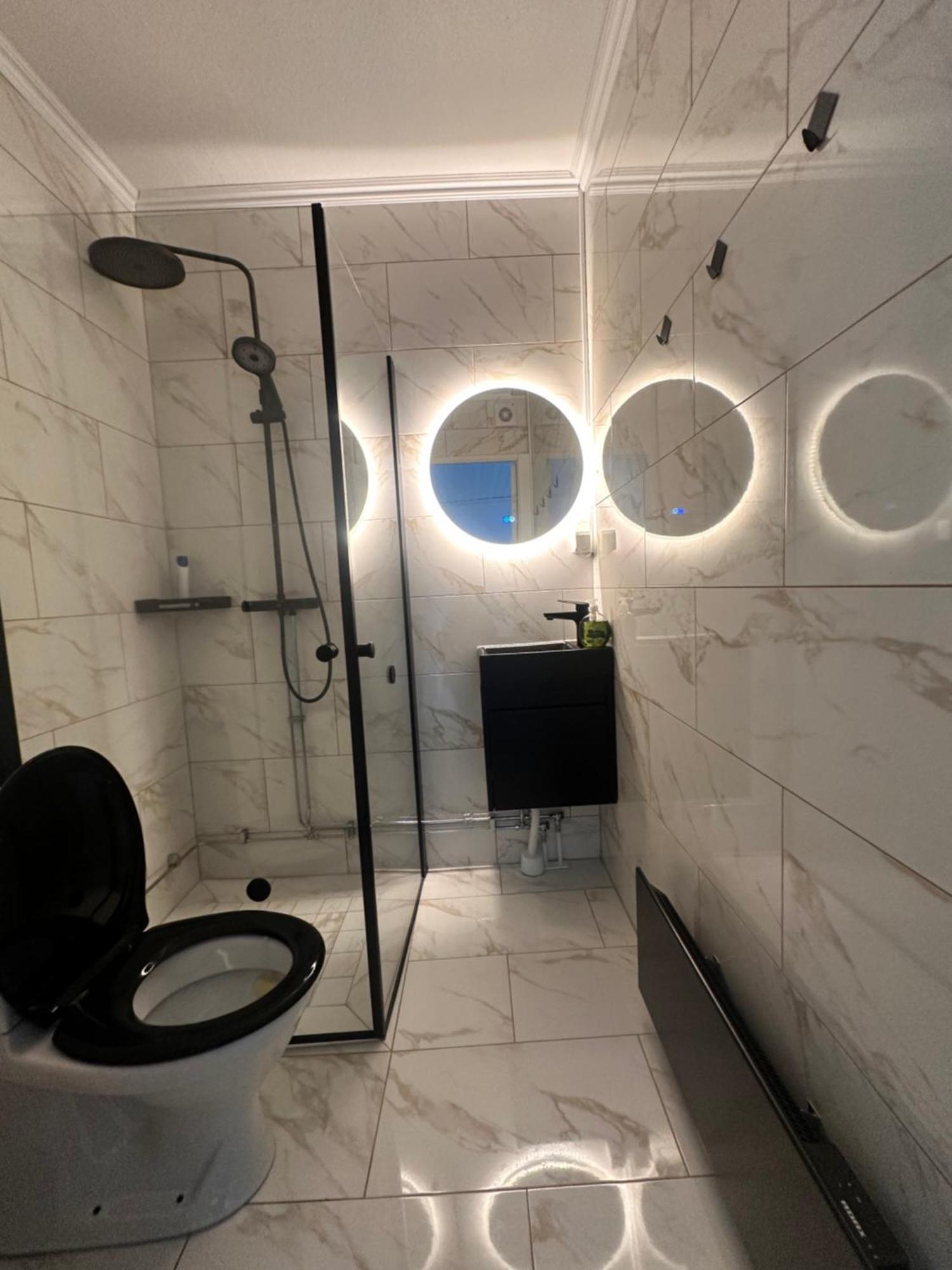 Luxury 2 Rooms Residence At The Heart Of Boras Exterior photo